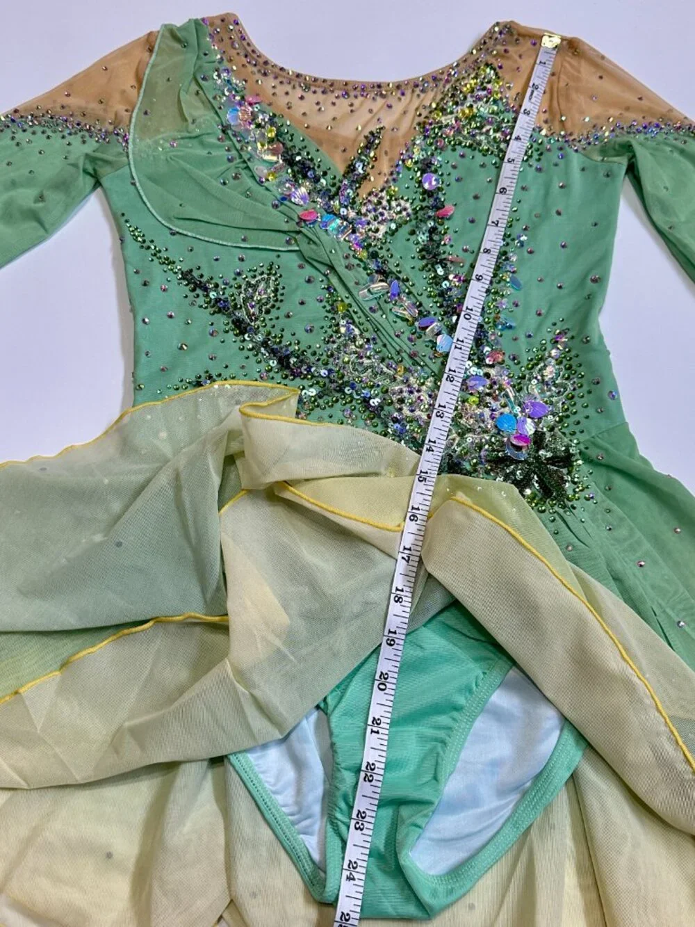 New Light green Crystal Figure Skating Dress Approx. Girls 12–14